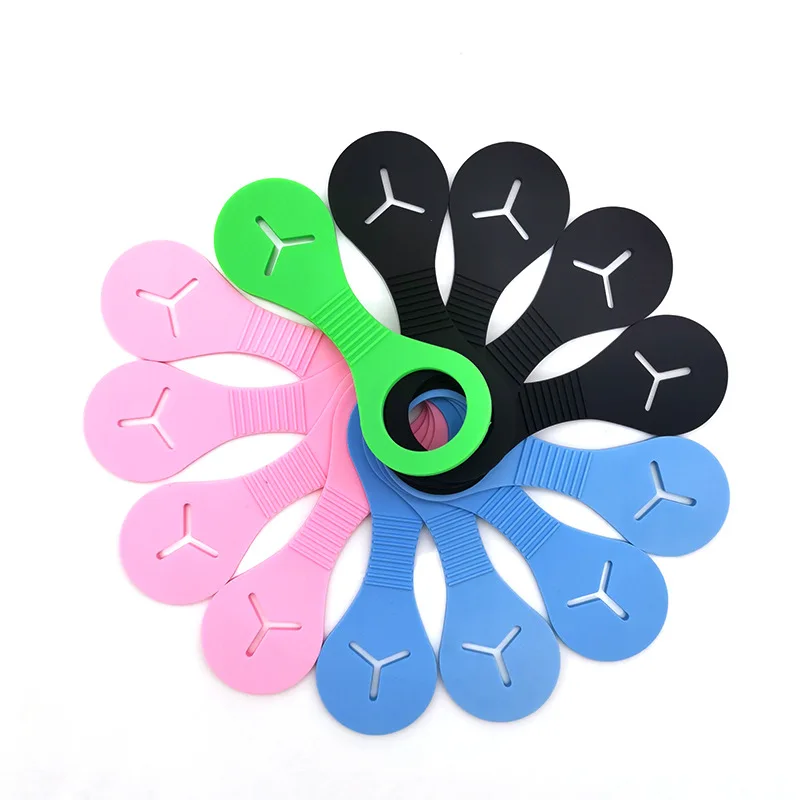 PVC Dog Poop Bag Holder Pet Dog Car Poop Carrier Durable Dog Traction Rope Distributor Dogs Leash Dispenser Cleaning Supplies
PVC Dog Poop Bag Holder Pet Dog Car Poop Carrier Durable Dog Traction Rope Distributor Dogs Leash Dispenser Cleaning Supplies