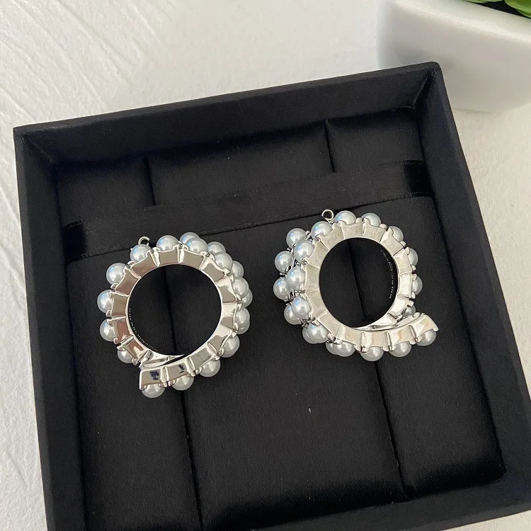 Новые Спиральные серьги с бусинами, модные Универсальные серьги
Новые Спиральные серьги с бусинами, модные Универсальные серьги