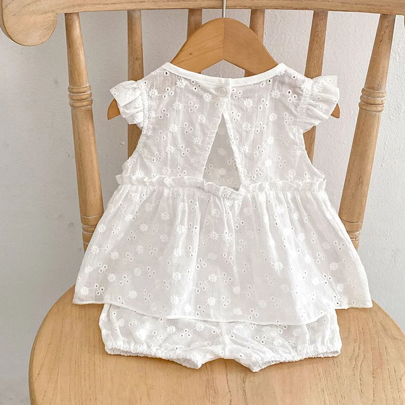 Summer Newborn Baby Girls Clothing Suit Fly Sleeved Cotton Solid Embroidered Shirt+Shorts Children Clothing Set 
Summer Newborn Baby Girls Clothing Suit Fly Sleeved Cotton Solid Embroidered Shirt+Shorts Children Clothing Set