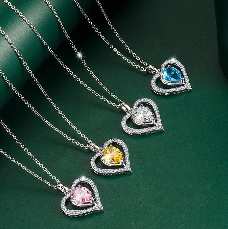 ANGLANG Luxury Heart Pendant Necklace Bridal Wedding Shiny CZ Stone Romantic Gift Elegant Fashion Necklace Jewelry for Women
ANGLANG Luxury Heart Pendant Necklace Bridal Wedding Shiny CZ Stone Romantic Gift Elegant Fashion Necklace Jewelry for Women