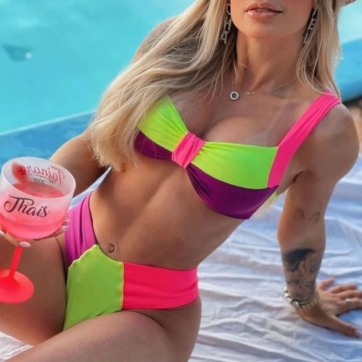 Push Up Bikini 2022 Sexy Women Swimsuit Brazilian Bikinis Set Patchwork Female Swimwear Swimming Suits Bathing Beachwear Bikini
Push Up Bikini 2022 Sexy Women Swimsuit Brazilian Bikinis Set Patchwork Female Swimwear Swimming Suits Bathing Beachwear Bikini