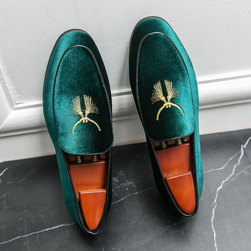 2022 New Men Casual Slip On Shoes Brand Fashion Black Green Driving Shoes For Men Top Quality Casual Man Loafers Lazy Shoes Mens
2022 New Men Casual Slip On Shoes Brand Fashion Black Green Driving Shoes For Men Top Quality Casual Man Loafers Lazy Shoes Mens