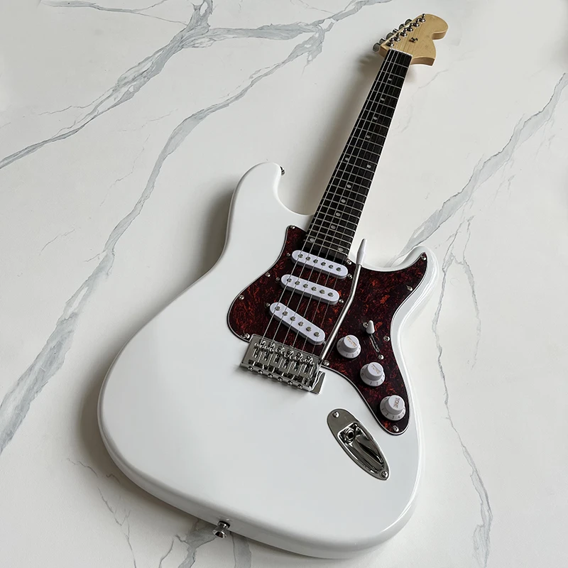 Classic st electric guitar, 24 tone, quality vibrato system, good tone, comfortable feel, free delivery to home.
Classic st electric guitar, 24 tone, quality vibrato system, good tone, comfortable feel, free delivery to home.