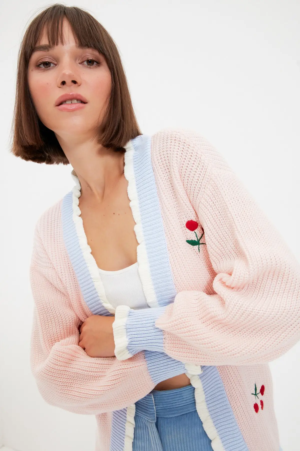 Women's Cardigan Powder embroidery sportswear Casual Knitted Quality Fashion Cardigan Sweaters Loose Sweater Jumper
Women's Cardigan Powder embroidery sportswear Casual Knitted Quality Fashion Cardigan Sweaters Loose Sweater Jumper