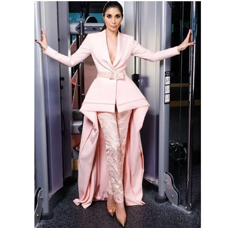 Vintage Pink Evening Dresses Pants Suit V Neck Long Sleeves High Low Jacket Celebrity Party Gowns For Women
Vintage Pink Evening Dresses Pants Suit V Neck Long Sleeves High Low Jacket Celebrity Party Gowns For Women