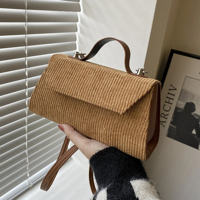 Crossbody Women's Bag Corduroy Design Woman Vintage Small Flap Luxury Handbags For Women High Quality PU Leather Shoulder Bag
Crossbody Women's Bag Corduroy Design Woman Vintage Small Flap Luxury Handbags For Women High Quality PU Leather Shoulder Bag