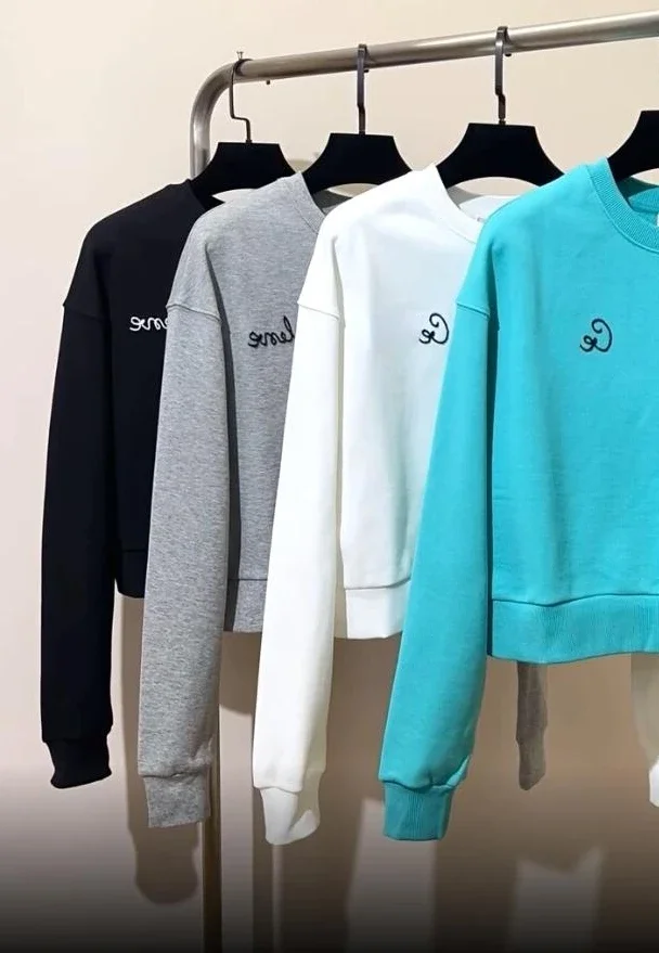 162792 Women Autumn Line Letter Logo Embroidery Round O Neck Casual Loose Sweatshirt Pullover Sweater Top C4
162792 Women Autumn Line Letter Logo Embroidery Round O Neck Casual Loose Sweatshirt Pullover Sweater Top C4