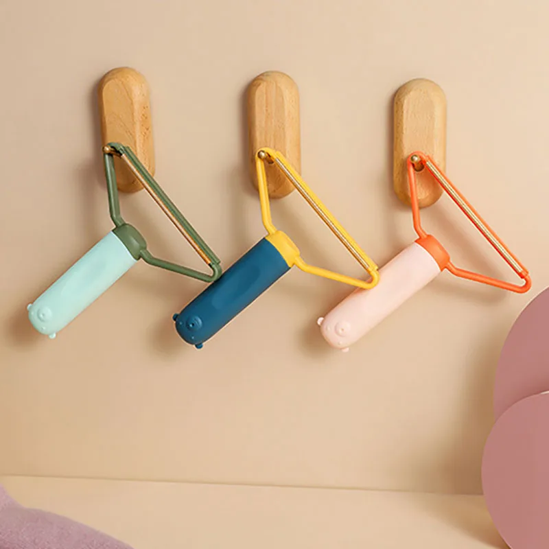 Hair Scraper Hair removal brush Head Ball Remover Clothes Remover Agent Carpet Wool Coat Clothes Shaver Cat and dog hair remover
Hair Scraper Hair removal brush Head Ball Remover Clothes Remover Agent Carpet Wool Coat Clothes Shaver Cat and dog hair remover