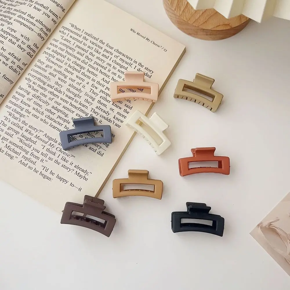 Hairpins Side Clips Korean Style Barrettes Geometric Small Grab Clips Butterfly Hair Claws Hair Accessories Square Hair Claws
Hairpins Side Clips Korean Style Barrettes Geometric Small Grab Clips Butterfly Hair Claws Hair Accessories Square Hair Claws