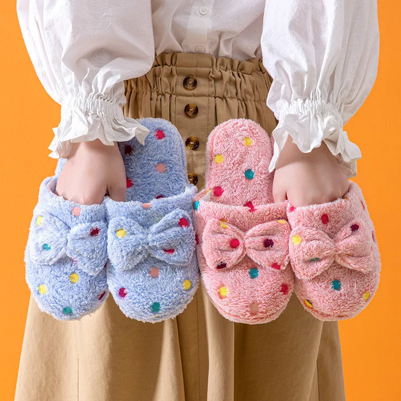 Women's Winter Home Slippers Cute Autumn Bow Warmth Thick Plush PVC Non-Slip Leisure Shoes Soft Bedroom Floor
Women's Winter Home Slippers Cute Autumn Bow Warmth Thick Plush PVC Non-Slip Leisure Shoes Soft Bedroom Floor