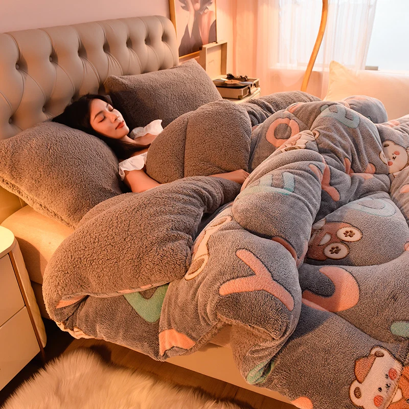 New winter thickened quilt core warm milk velvet quilted lamb fleece blanket winter comforter super warm dormitory 5kg quilt
New winter thickened quilt core warm milk velvet quilted lamb fleece blanket winter comforter super warm dormitory 5kg quilt