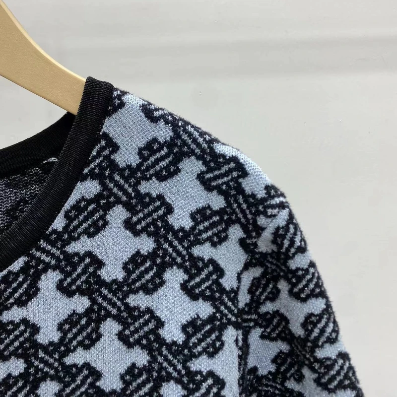 2023 Spring and Summer New Women Dress Jacquard Short-sleeved Round Neck Dress A-LINE 
2023 Spring and Summer New Women Dress Jacquard Short-sleeved Round Neck Dress A-LINE