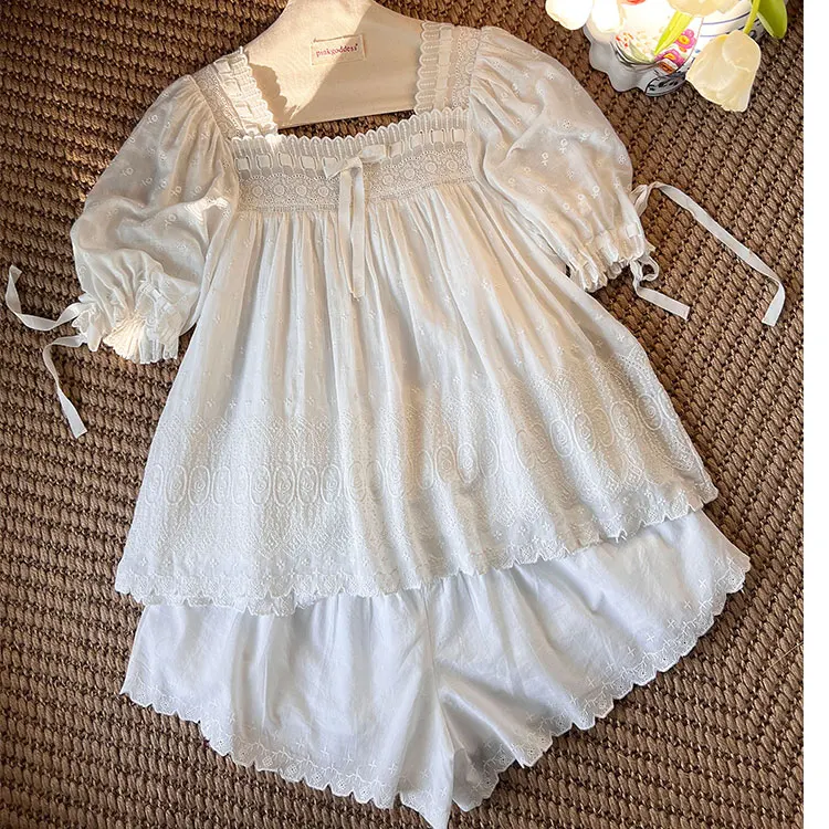 French Vintage Embroidery Short Sleeve Homewear Set Princess Pajamas Women Lolita Court Cute Cotton Sleepwear
French Vintage Embroidery Short Sleeve Homewear Set Princess Pajamas Women Lolita Court Cute Cotton Sleepwear