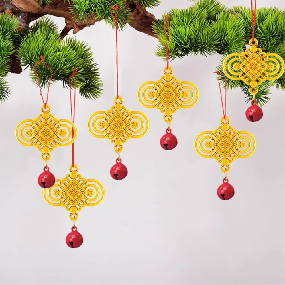 Новогодний подвесной кулон с китайским узлом
Новогодний подвесной кулон с китайским узлом