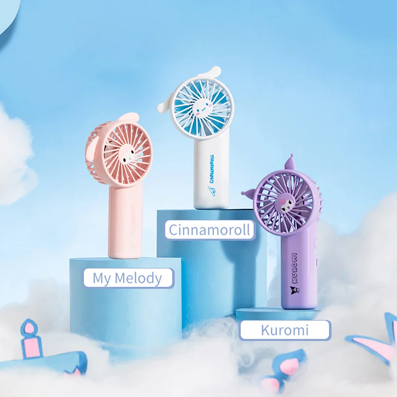 Sanrio Kuromi My Melody Cinnamoroll Ручной мини маленький вентилятор Usb зарядка портативная Тихая перезаряжаемая летняя бытовая техника
Sanrio Kuromi My Melody Cinnamoroll Ручной мини маленький вентилятор Usb зарядка портативная Тихая перезаряжаемая летняя бытовая техника