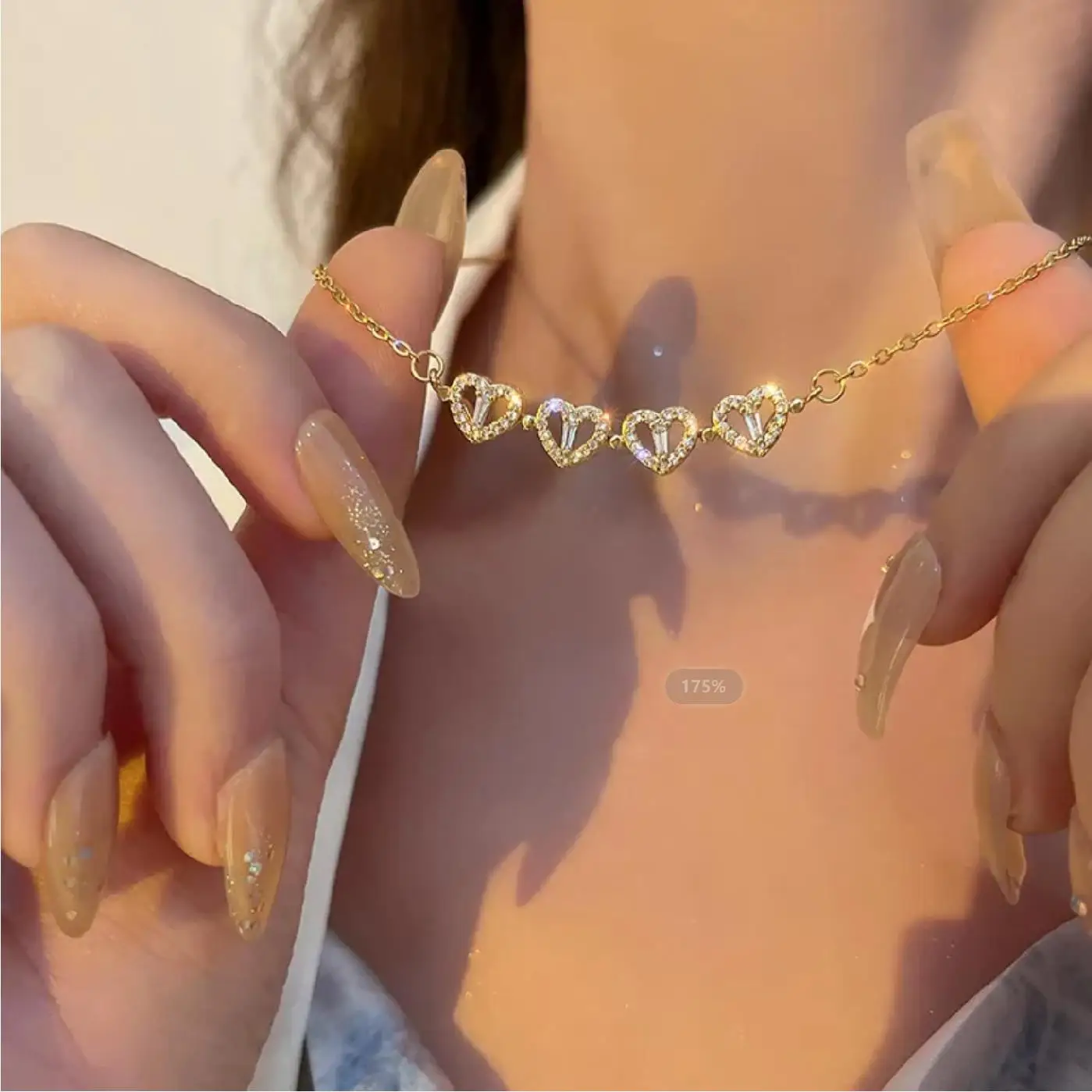 Four-leaf Clover Necklace Wedding Gifts Creative Present Magnetic Folding Heart-Shaped Peach Heart Pendant Party Gift Jewelry
Four-leaf Clover Necklace Wedding Gifts Creative Present Magnetic Folding Heart-Shaped Peach Heart Pendant Party Gift Jewelry