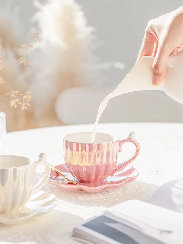 Pearl Shell Mug Ceramic Tea Set Afternoon Tea Cups Cute Milk Coffee Mugs Plate Set Coffee Kitchen Home Office Decor Accessries
Pearl Shell Mug Ceramic Tea Set Afternoon Tea Cups Cute Milk Coffee Mugs Plate Set Coffee Kitchen Home Office Decor Accessries
