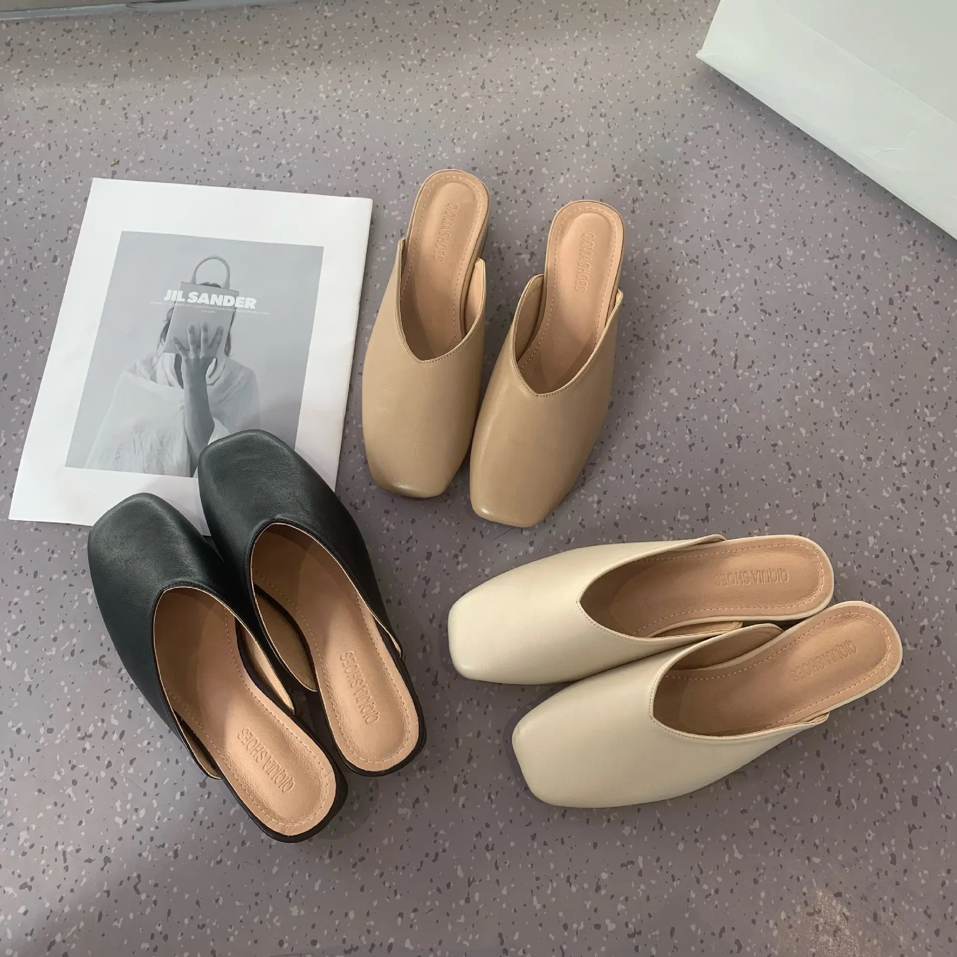 Elegant Medium Heel Women's Shoes Indoor Outdoor Luxury Designer Shoes Sandals Women Summer New 2022 Men Casual Shoes Off White
Elegant Medium Heel Women's Shoes Indoor Outdoor Luxury Designer Shoes Sandals Women Summer New 2022 Men Casual Shoes Off White