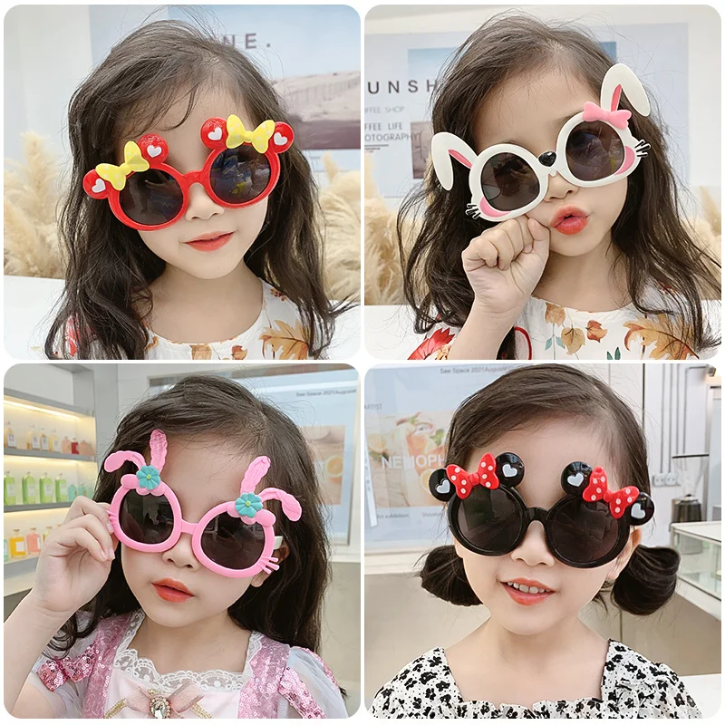 New Girls Cute Cartoon UV400 Sunglasses Boys Children Colors Outdoor Sun Protection Sunglasses Baby Sport Shades Glasses Kids
New Girls Cute Cartoon UV400 Sunglasses Boys Children Colors Outdoor Sun Protection Sunglasses Baby Sport Shades Glasses Kids