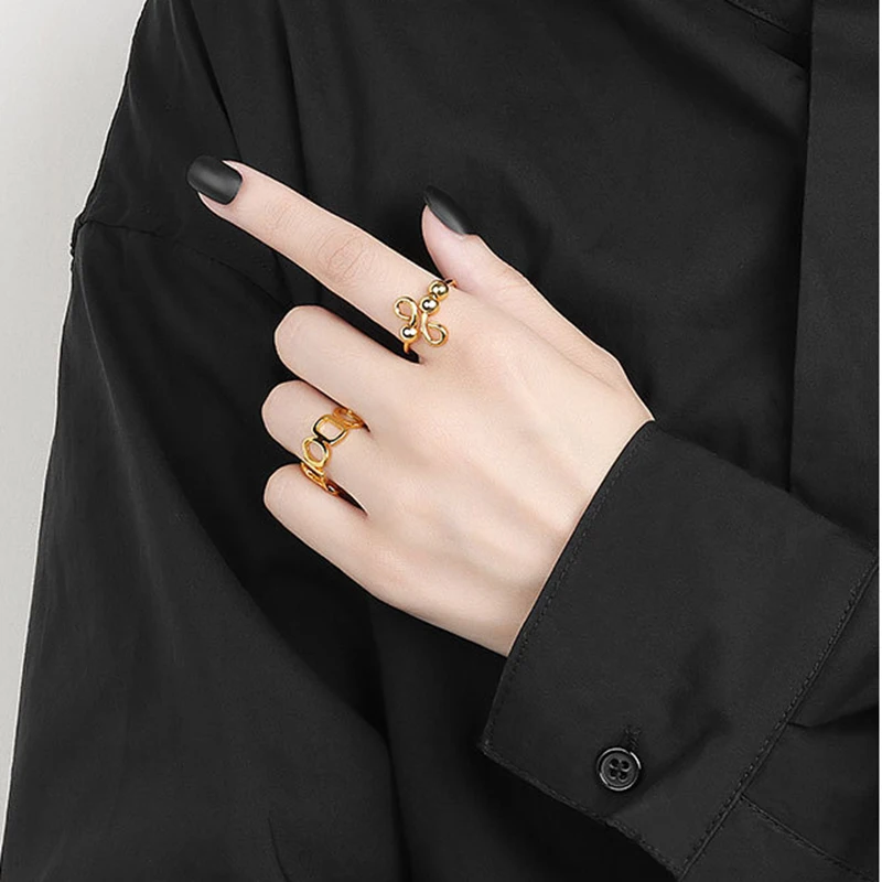 Geometric Jewelry Rings Hot Selling Metal Rotatable Round Unzip Opening Ladies Finger Rings Girls Party Wedding Gifts
Geometric Jewelry Rings Hot Selling Metal Rotatable Round Unzip Opening Ladies Finger Rings Girls Party Wedding Gifts