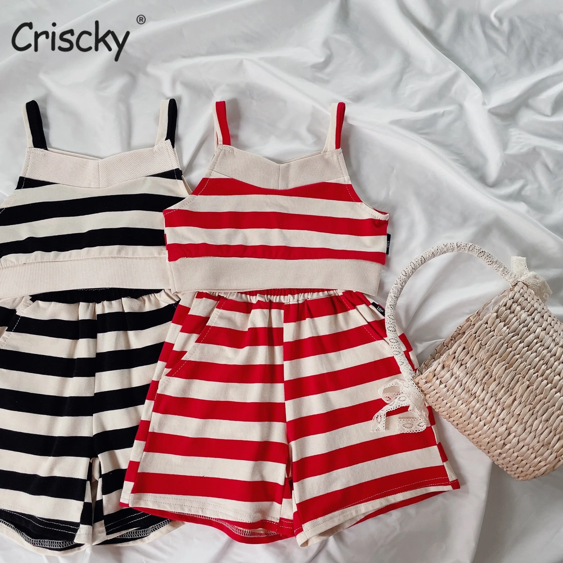 Criscky2022 Summer Baby Sleeveless Clothes Set Infant Girls Cute Stripped Print Tank Top T Shirt + Shorts Suit Kids Outfits
Criscky2022 Summer Baby Sleeveless Clothes Set Infant Girls Cute Stripped Print Tank Top T Shirt + Shorts Suit Kids Outfits