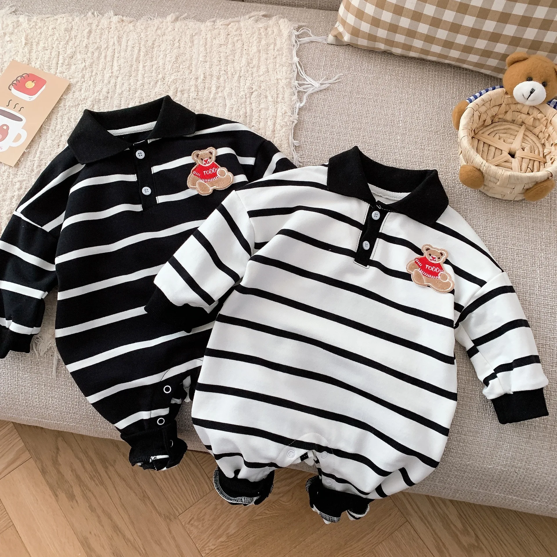Spring Autumn Boy Infant Polo Shirt Jumpsuit Newborn Girl Striped Cotton Long Sleeve Romper Baby Patchwork Cartoon Bear Onesie
Spring Autumn Boy Infant Polo Shirt Jumpsuit Newborn Girl Striped Cotton Long Sleeve Romper Baby Patchwork Cartoon Bear Onesie