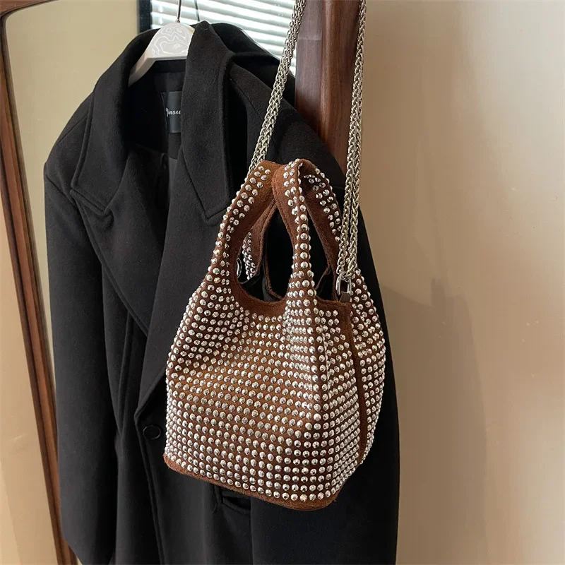 

Chains Tote Bag Rivets Buckets Fashion Wallet for Men Handbag Woman Women's Shoulder 2023 Trend Designer Luxury Messenger