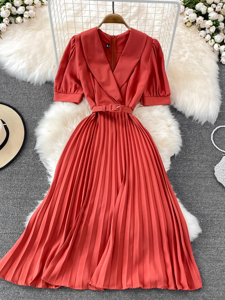 Women Vintage Dress Summer Puff Short Sleeve Lapel Blazer Collar Dresses Ladies Elgant A Line Pleated Long Robe
Women Vintage Dress Summer Puff Short Sleeve Lapel Blazer Collar Dresses Ladies Elgant A Line Pleated Long Robe