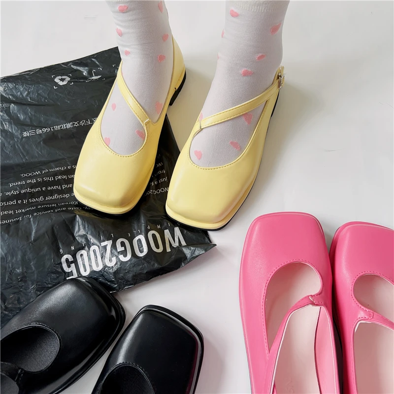 Женские блестящие туфли с квадратным носком в японском стиле, женские туфли мэри джейн на плоской подошве, однотонные лоферы, женская обувь ...
Женские блестящие туфли с квадратным носком в японском стиле, женские туфли мэри джейн на плоской подошве, однотонные лоферы, женская обувь ...