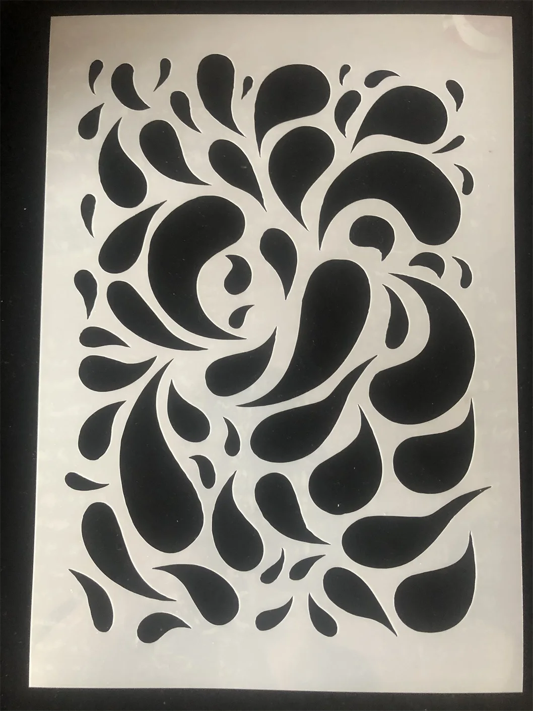 A4 29cm Water Drop Printed DIY Layering Stencils Wall Painting Scrapbook Coloring Embossing Album Decorative Template
A4 29cm Water Drop Printed DIY Layering Stencils Wall Painting Scrapbook Coloring Embossing Album Decorative Template