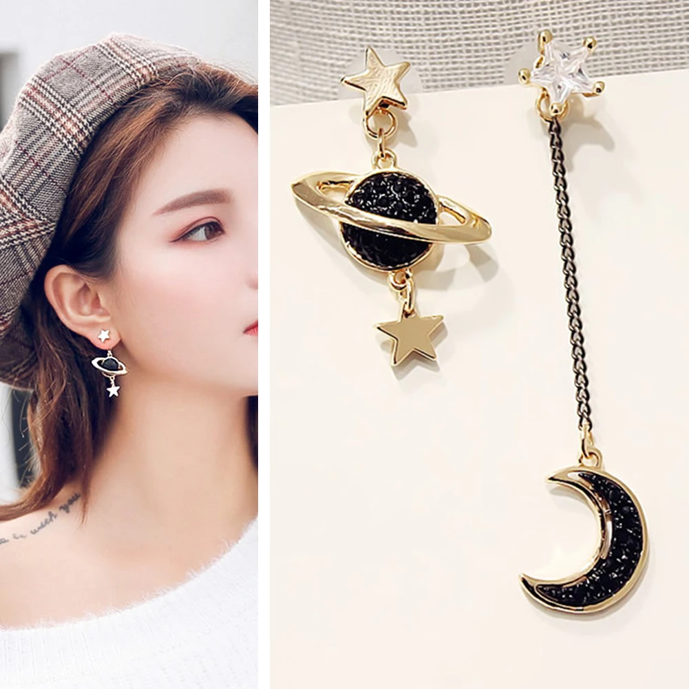 New Design Asymmetric Earrings For Women Trendy Bijoux Rhinestone Moon Star Planet Pendientes Hot Christmas Gifts For Girlfriend
New Design Asymmetric Earrings For Women Trendy Bijoux Rhinestone Moon Star Planet Pendientes Hot Christmas Gifts For Girlfriend