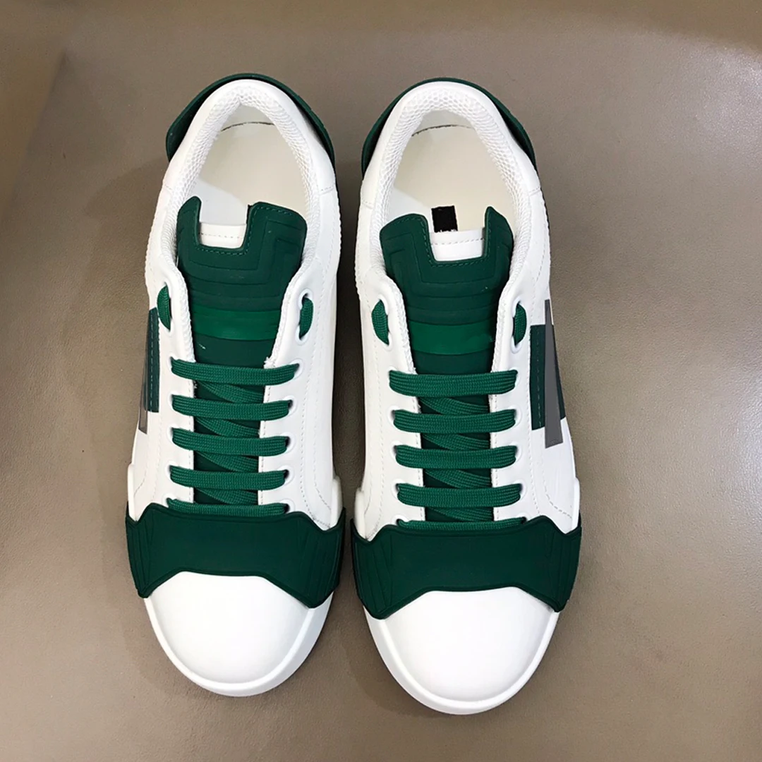 2021NEW Men's hip-hop sports casual skateboard shoes leather stitching fabric sneakers
2021NEW Men's hip-hop sports casual skateboard shoes leather stitching fabric sneakers