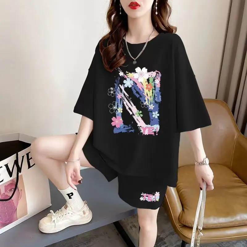 Sports Set Women's Summer Fashion 2023 New Large Women's Loose Casual Shorts 2PK Set
Sports Set Women's Summer Fashion 2023 New Large Women's Loose Casual Shorts 2PK Set