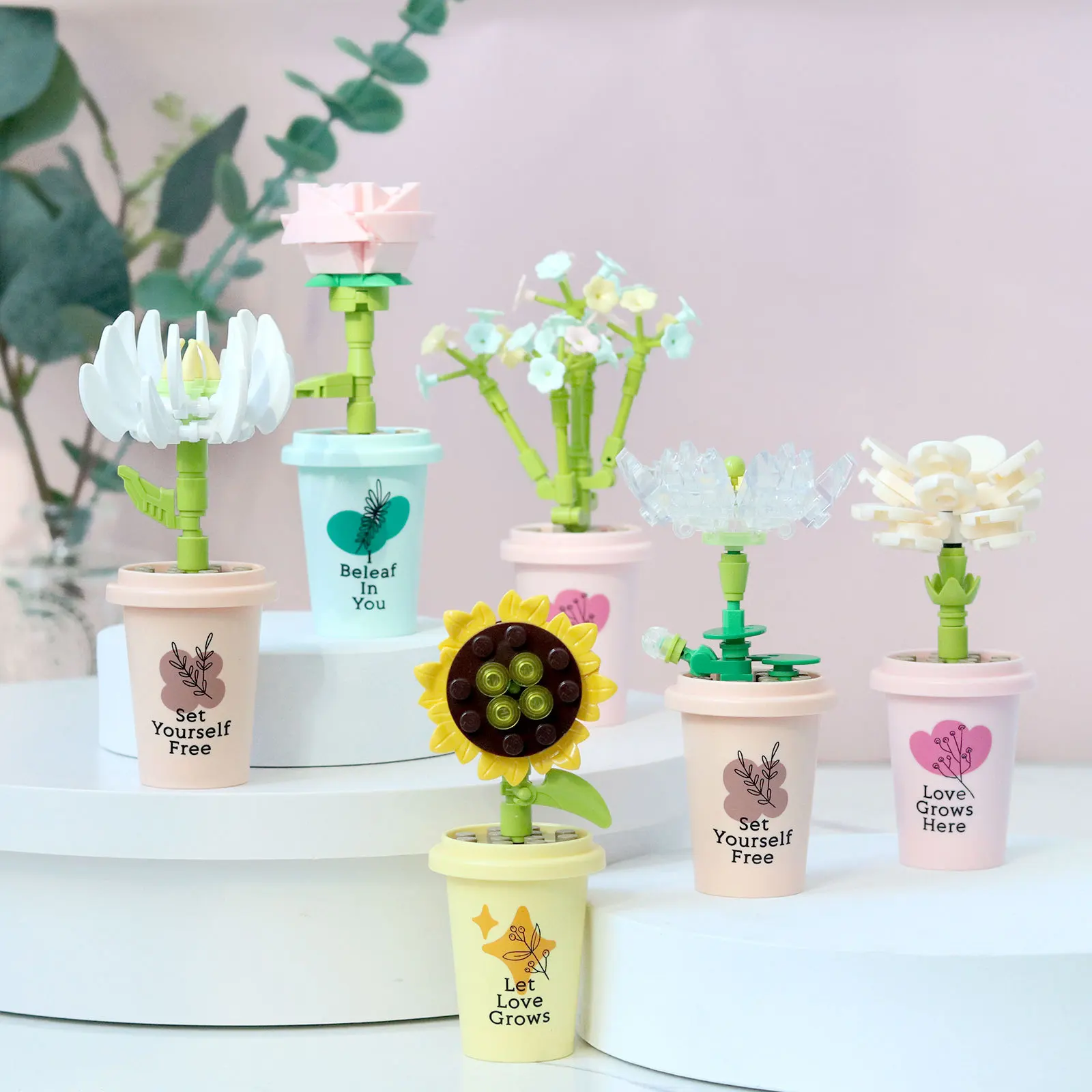 Fomantic Creative Flower Bouquet Potted Construction MOC Blocks Set City Flower Home Decoration Building Bricks Toys Compatible
Fomantic Creative Flower Bouquet Potted Construction MOC Blocks Set City Flower Home Decoration Building Bricks Toys Compatible