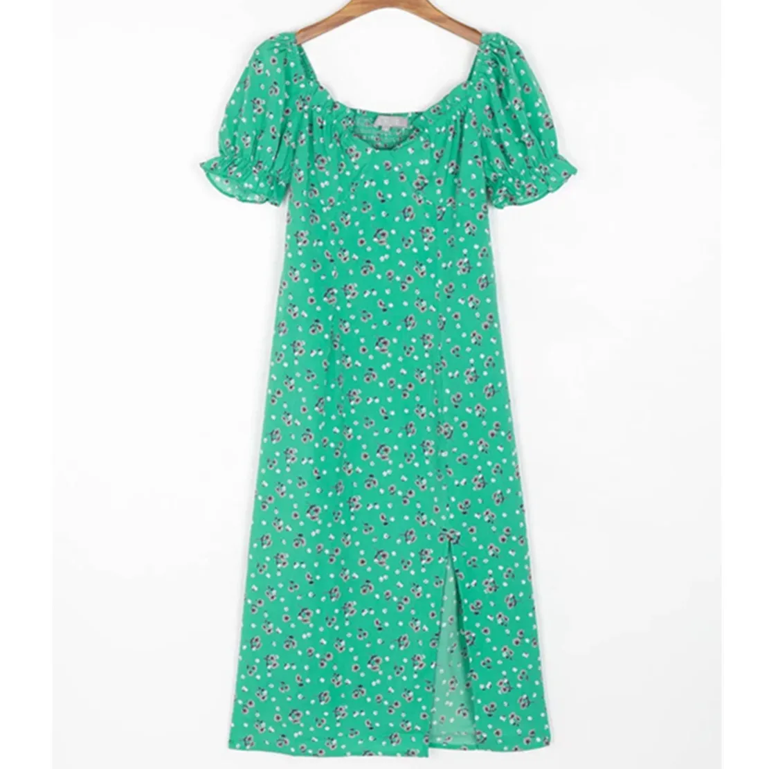 Maxdutti 2023 Summer Fashion Dress Women French Style Vintage Green Floral Print Ruffles Square Collar Sexy Casual Dress
Maxdutti 2023 Summer Fashion Dress Women French Style Vintage Green Floral Print Ruffles Square Collar Sexy Casual Dress