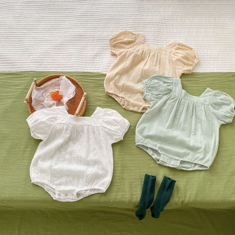 Lace Square Collar Short Puff Sleeved Toddler Baby Girl Clothes Summer Cotton Embroidery Solid Color Newborn Bodysuits 2022
Lace Square Collar Short Puff Sleeved Toddler Baby Girl Clothes Summer Cotton Embroidery Solid Color Newborn Bodysuits 2022