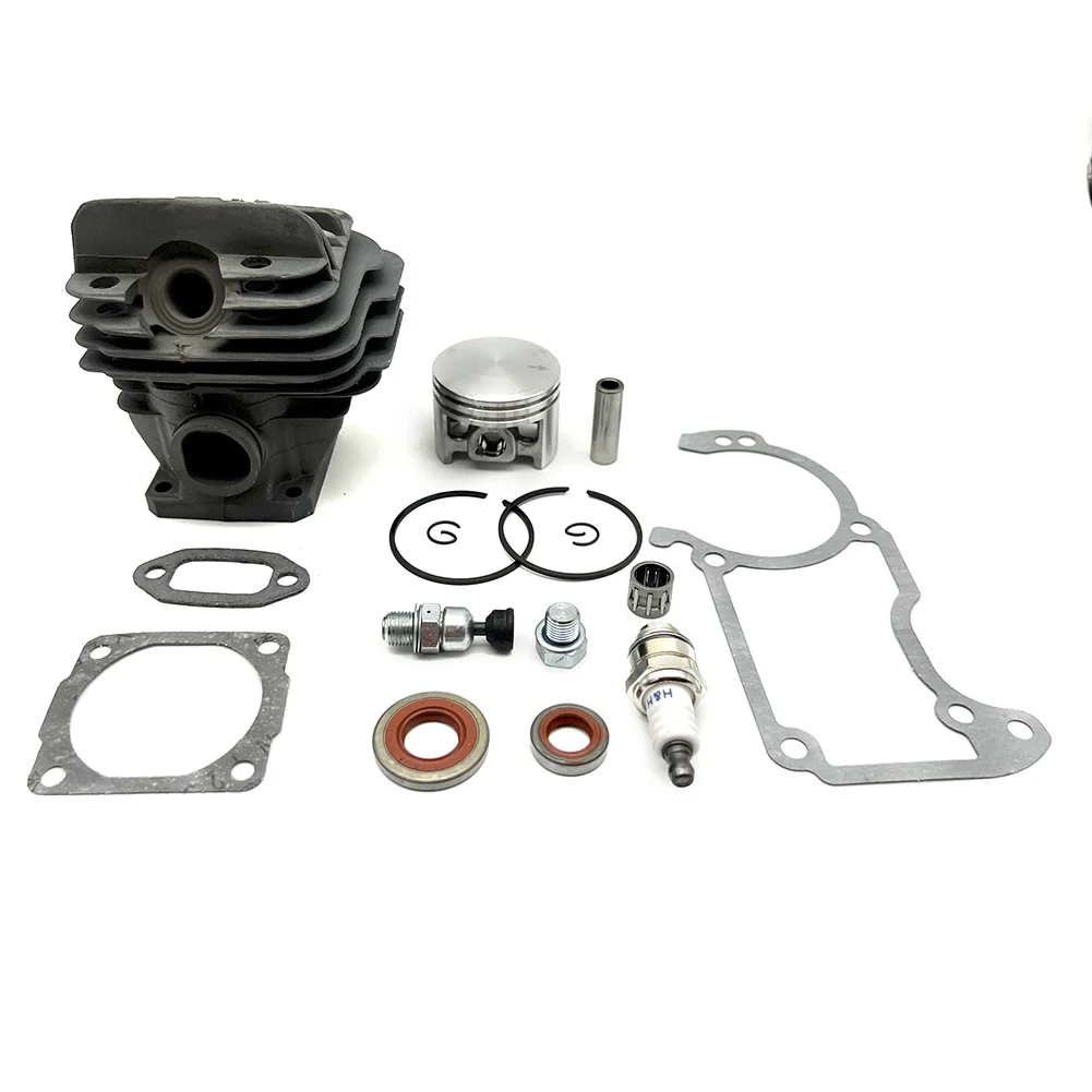 Piston Kit Cylinder Big Bore Chainsaw Diameter 44.7mm Nikasil Plated W/Accessories Package Accessories Brand New
Piston Kit Cylinder Big Bore Chainsaw Diameter 44.7mm Nikasil Plated W/Accessories Package Accessories Brand New