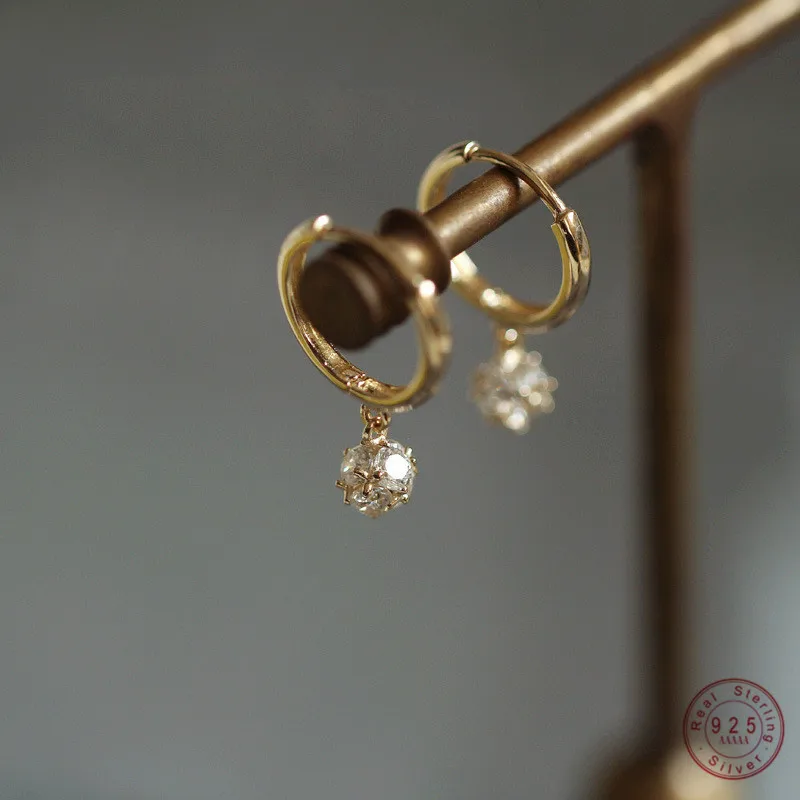 Shiny Exquisite Zircon Ball Earrings for Women 925 Sterling Silver Plated 9k Gold Earrings
Shiny Exquisite Zircon Ball Earrings for Women 925 Sterling Silver Plated 9k Gold Earrings