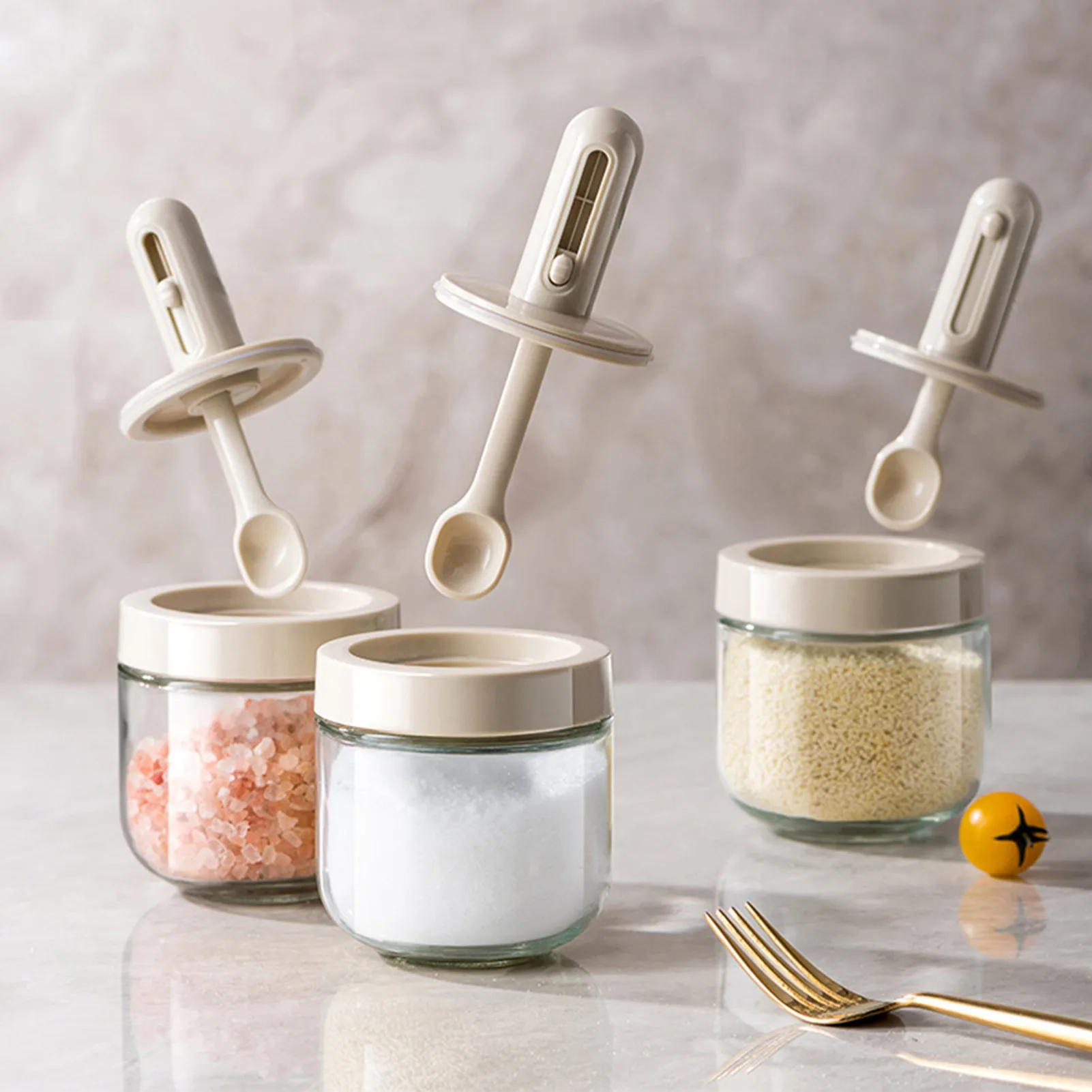 Protable Seasoning Box Condiment Canister Kitchen Glass seasoning bottle Salt Spice Container With Lid Spoon Sugar Bowl
Protable Seasoning Box Condiment Canister Kitchen Glass seasoning bottle Salt Spice Container With Lid Spoon Sugar Bowl