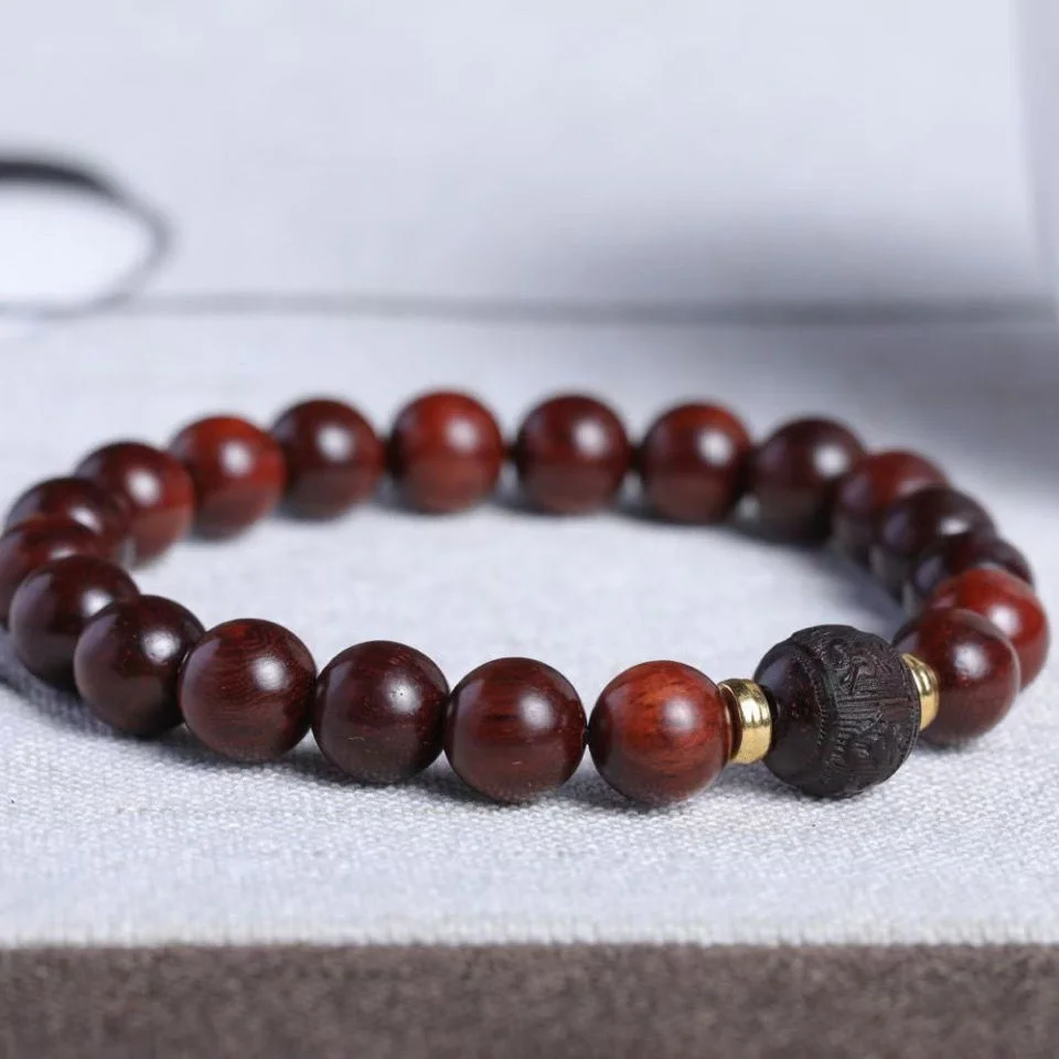 Small Leaf Red Sandalwood Buddha Beads Hand String for Men and Women Old Sandalwood Wood Cultural Bracelet Rosary Beads 0.8x
Small Leaf Red Sandalwood Buddha Beads Hand String for Men and Women Old Sandalwood Wood Cultural Bracelet Rosary Beads 0.8x