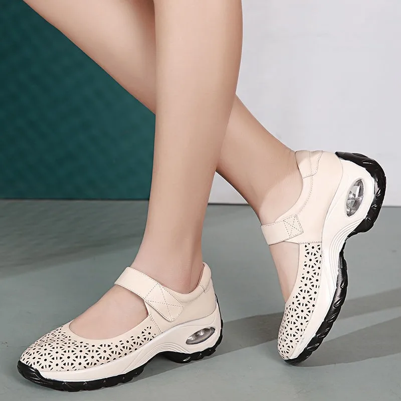 2022 Summer New Style Women's Outdoor Sneakers Comfortable Breathable Hollow Casual Shoes Sports Mesh Womans Black Shoes 
2022 Summer New Style Women's Outdoor Sneakers Comfortable Breathable Hollow Casual Shoes Sports Mesh Womans Black Shoes