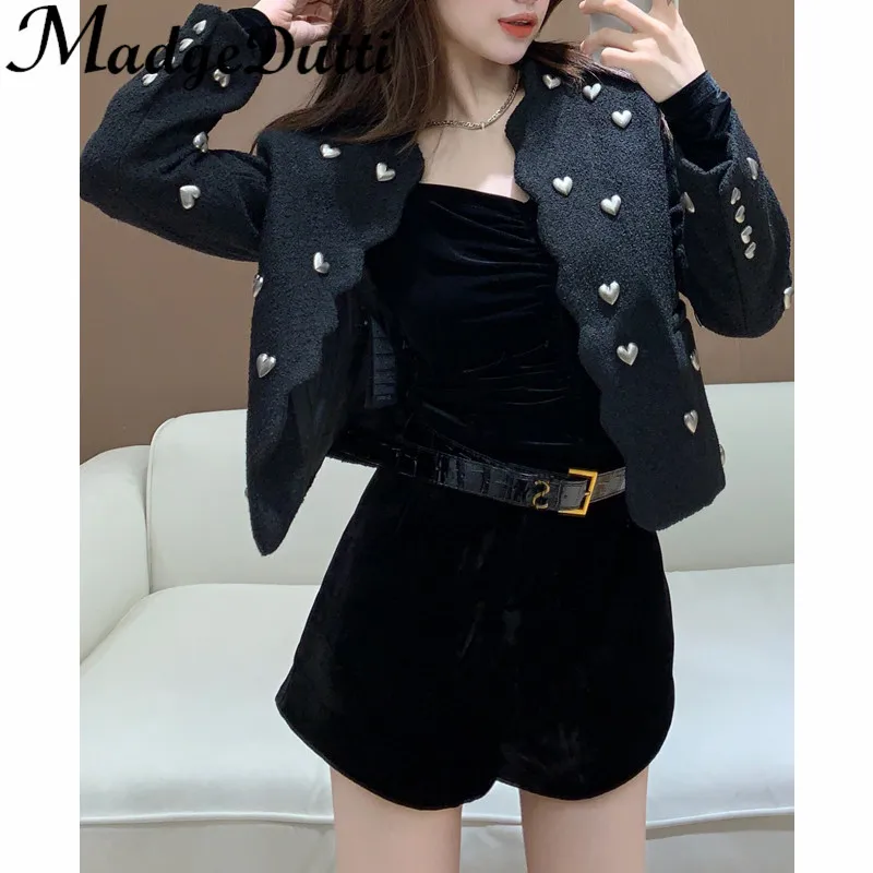 9,28 MadgeDutti Женская тяжелая Вельветовая короткая куртка из твида или бархатные шорты на молнии с высокой талией
9,28 MadgeDutti Женская тяжелая Вельветовая короткая куртка из твида или бархатные шорты на молнии с высокой талией