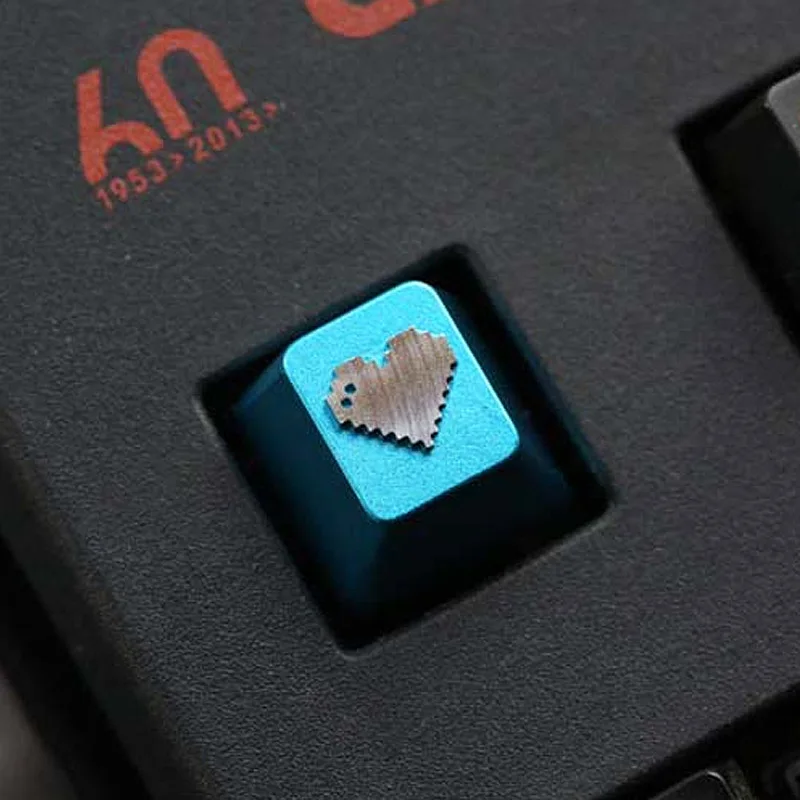 Любовь пиксель Keycap цинковый алюминиевый сплав пользовательский Keycap для MX Переключатель механические клавиатуры
Любовь пиксель Keycap цинковый алюминиевый сплав пользовательский Keycap для MX Переключатель механические клавиатуры