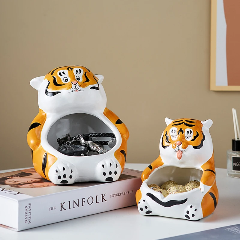 Creative Tiger Statue Tissue Box Animal Storage Box Ashtray Modern Home Decoration Living Room Decoration Desk Accessories Gift
Creative Tiger Statue Tissue Box Animal Storage Box Ashtray Modern Home Decoration Living Room Decoration Desk Accessories Gift
