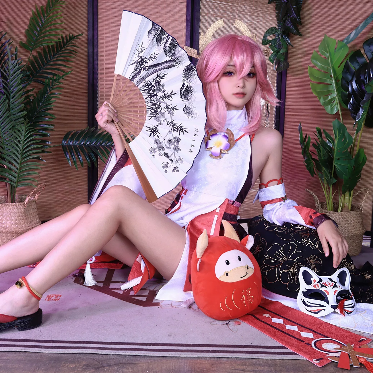 Костюм для косплея Genshin Impact Yae Miko, модные наряды Guuji Yae, полный комплект, парик Guuji Yae, головной убор, хвост
Костюм для косплея Genshin Impact Yae Miko, модные наряды Guuji Yae, полный комплект, парик Guuji Yae, головной убор, хвост