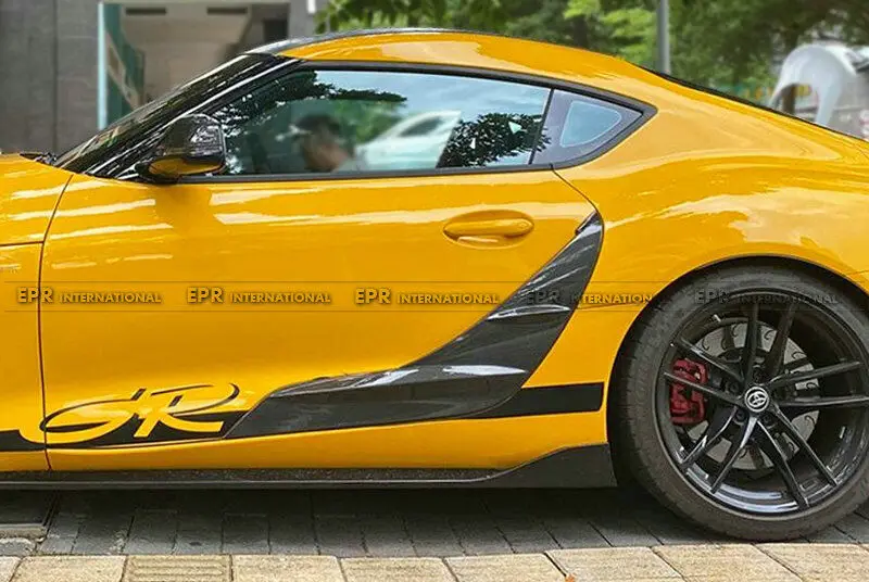 Для Toyota A90 Supra OE Тип сухое углеродное волокно дверное украшение внешняя пара глянцевый волоконный Корпус Комплект
Для Toyota A90 Supra OE Тип сухое углеродное волокно дверное украшение внешняя пара глянцевый волоконный Корпус Комплект