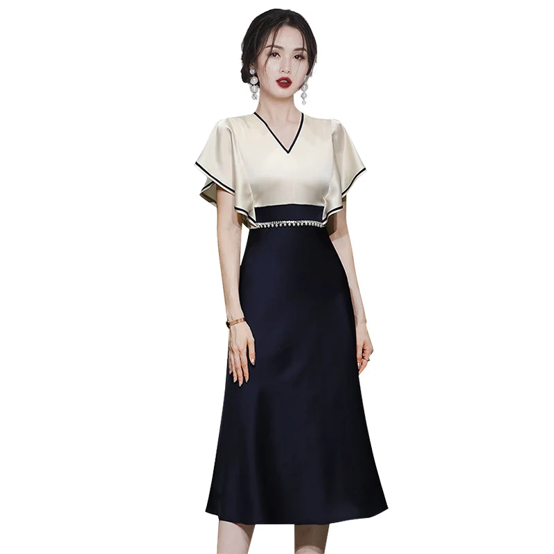 Summer Korean version of women's new temperament lotus leaf sleeves waist slimming satin fishtail long dress silk skirt
Summer Korean version of women's new temperament lotus leaf sleeves waist slimming satin fishtail long dress silk skirt