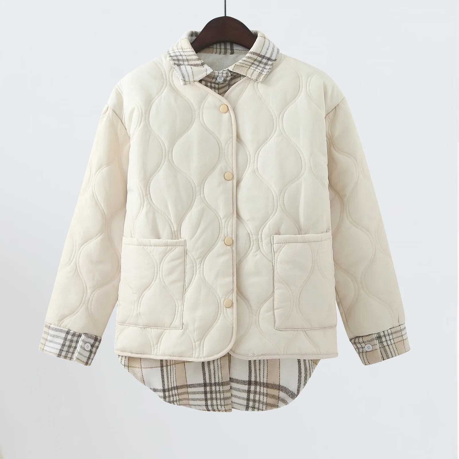 Женские легкие теплые клетчатые куртки из двух частей, стеганые женские пальто, короткие зимние пуховики для женщин
Женские легкие теплые клетчатые куртки из двух частей, стеганые женские пальто, короткие зимние пуховики для женщин