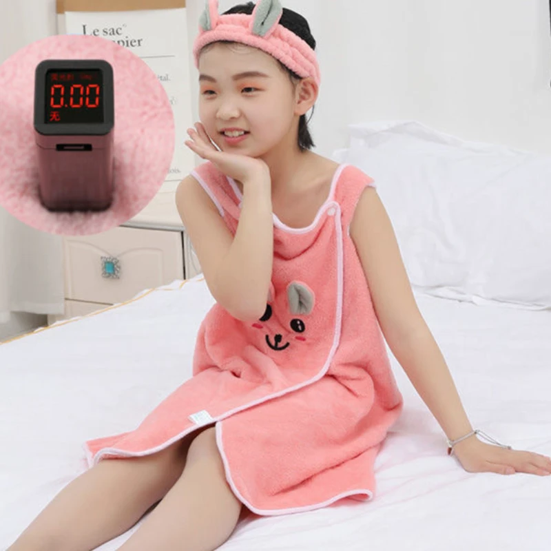 

Softer and Absorbent Cartoon Coral Fleece Infant Towels Blanket Summer Wearable Kids Girl Bath Towel Bathrobe 130*80cm