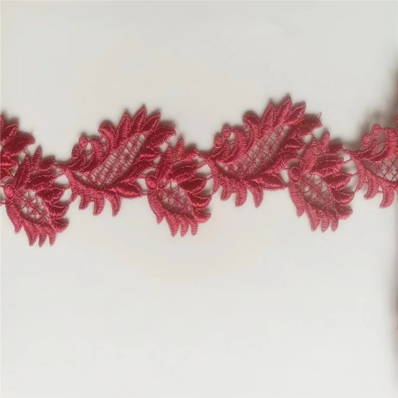 10Yards 4cm Wide Shiny Dark Red Leaf-Shaped Hollow Venise Diy Venice Lace Clothing Accessories Of Various Garment,Bra.Skirt
10Yards 4cm Wide Shiny Dark Red Leaf-Shaped Hollow Venise Diy Venice Lace Clothing Accessories Of Various Garment,Bra.Skirt
